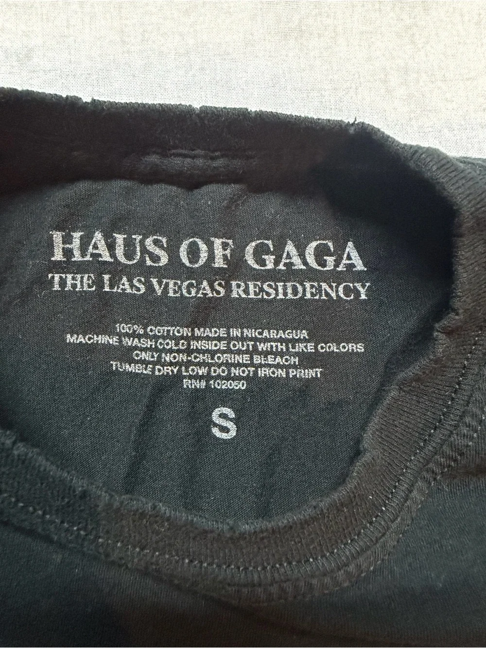 Lady Gaga Las Vegas Residency Born This Way Black Red Cotton T-Shirt Size S